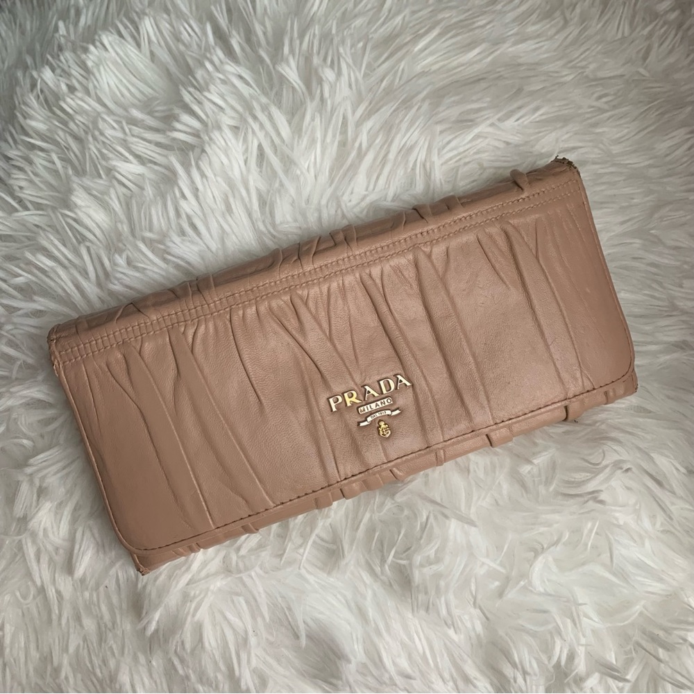 COPY - 💗GUC💗 Prada Nappa Gaufre Long Wallet- “Cera” and Pale Pink Nude